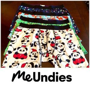 MeUNDIES - M Sz M - NEW 4-Pair Pack of Boxer Briefs. Holiday Edition. So Comfy!